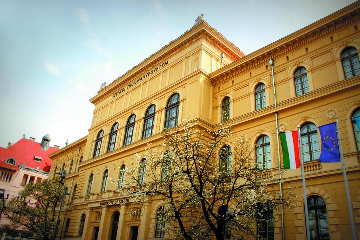 بهترین دانشگاه های مجارستان