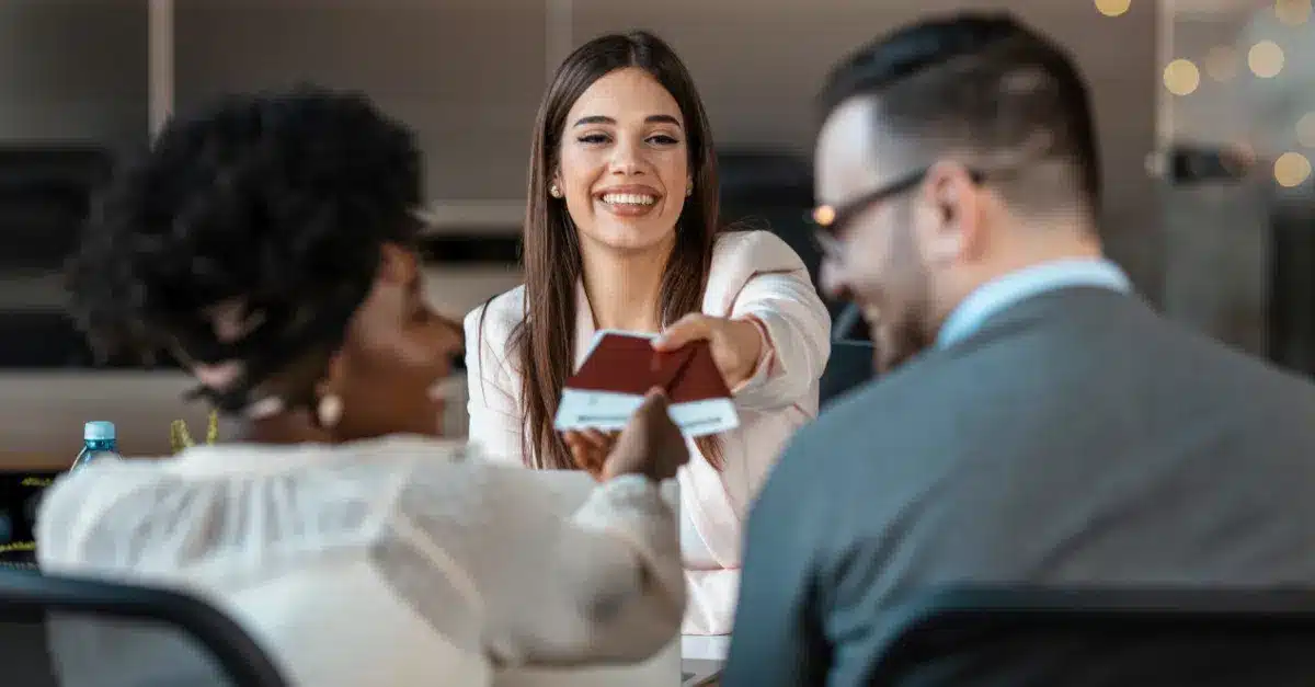 اخذ ویزای همراه همزمان اسپانیا